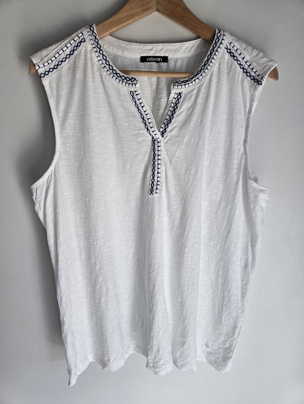 OLSEN White Sleeveless Embroidered Neck Top - Picture 1 of 8